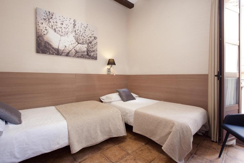 Pension Mariluz Barselona Oda fotoğraf